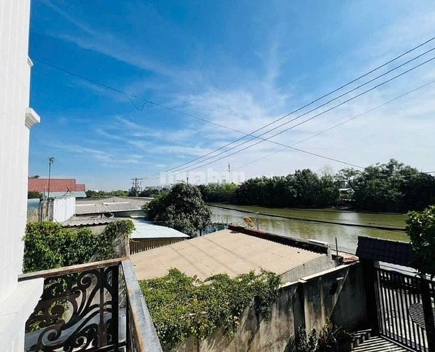 Biệt Thự View Sông, 02 tầng, DT 7x38m