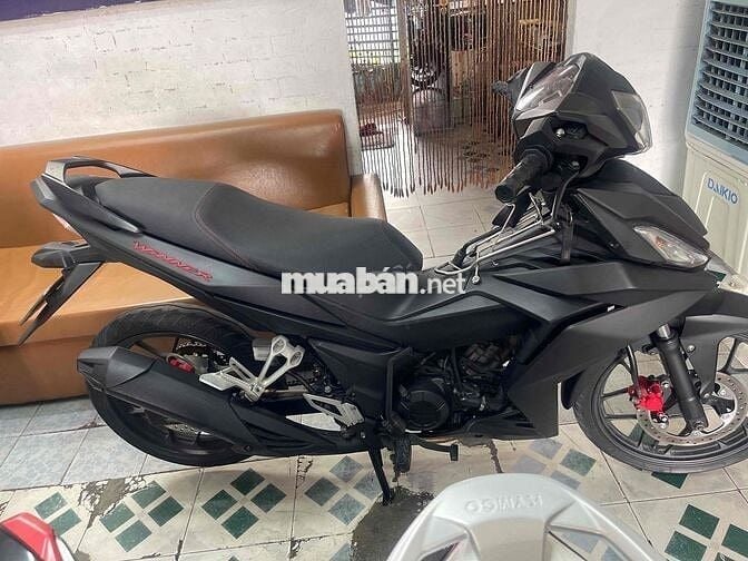 cửa hàng cần bán