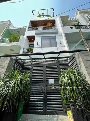 Chú Tư về quê bán nhà Lê Văn Sỹ Tân Bình Giá 3.4 Tỷ DT 54m2 SHR