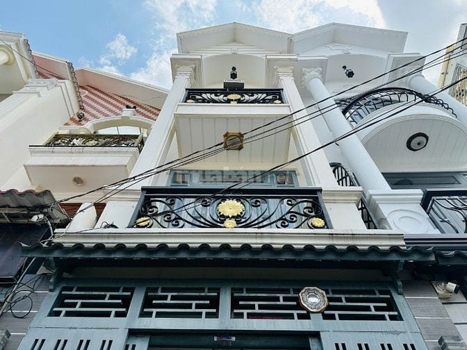 CHÍNH CHỦ BÁN NHÀ 745/QUANG TRUNG ĐÚC 2LẦU SÂN THƯỢNG HẺM ĐẸP GIÁ MỀM