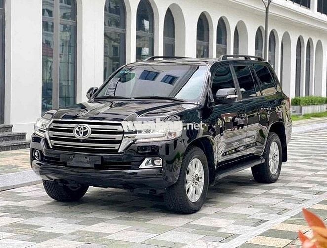 Toyota Land Cruiser 2014 VX 4.6 V8 - 63000 km