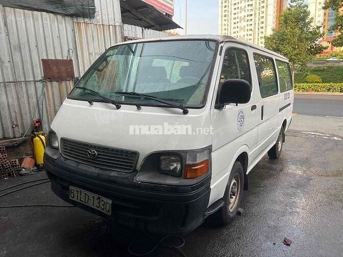 Toyota Hiace 2003 Van 6 chỗ 600 kg ko cấm giờ