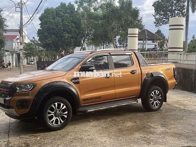 Ford Ranger Wiltrack 4x4 AT 2019 cá nhân 82 000km