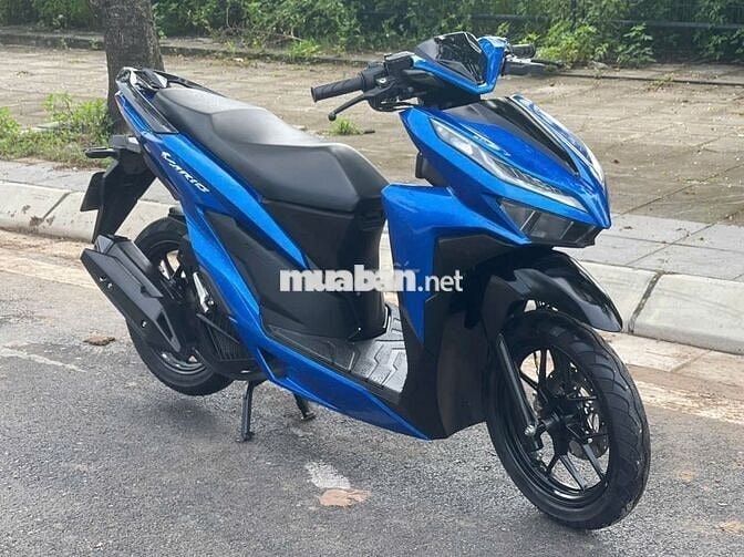 Vario 2021 trả góp 0 đồng 18 tuổi nhận xe