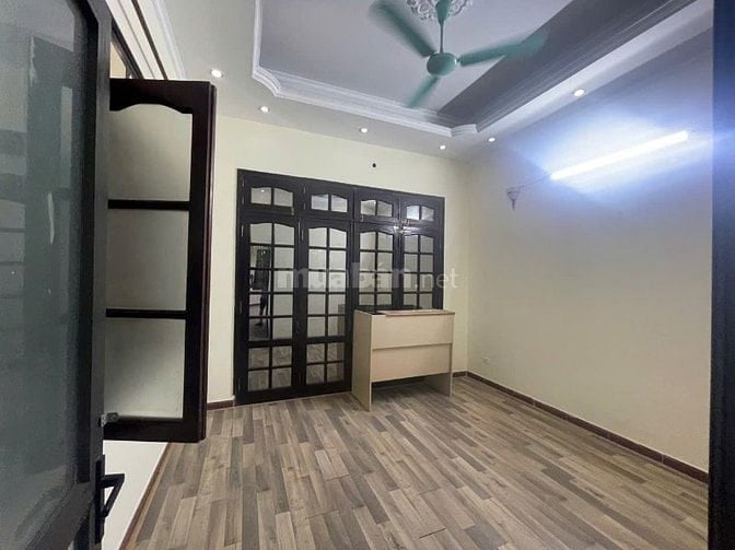 Nhà riêng ngõ phố tây trà gần gamuda dt50m2x3t và 50m2 sân, giá 10tr