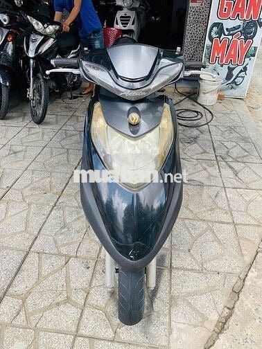 Atila đĩa bay.máy im ru.áo sống còn khá đẹp.