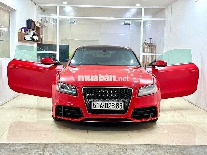 Audi A5 2009 2.0T S-line Quattro - 72000 km