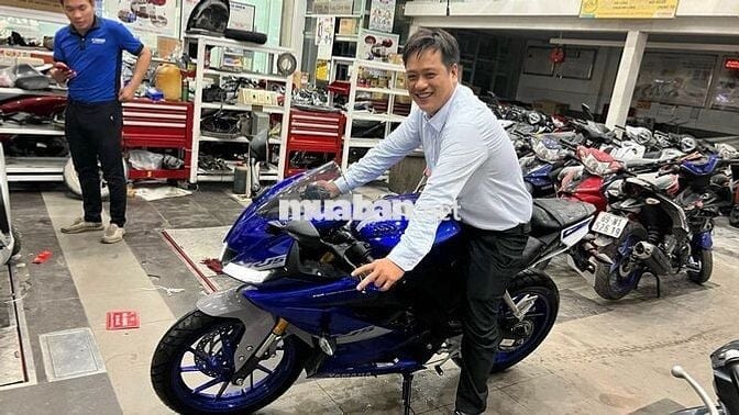 Bán xe chính chủ ít đi R15 V3 đời 2020 đk 2022