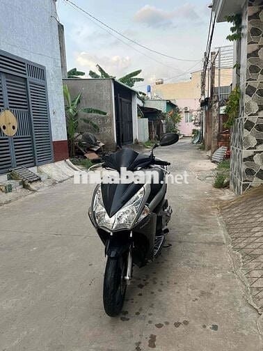 Cần bán xe HonDa AB Fi . Máy móc zin êm