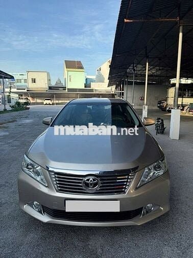 Cần bán Toyota Camry 2013 2.5Q siêu cọp