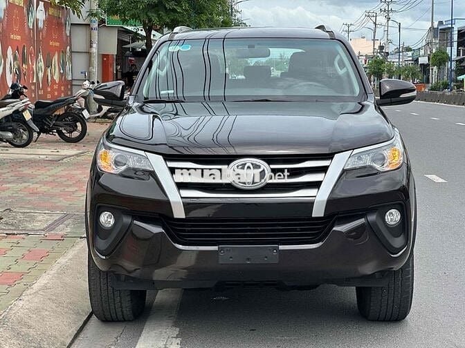 Toyota Fortuner 2017 2.4G 4x2 MT - 130000 km