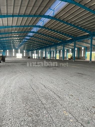 KHO XƯỞNG CHO THUÊ NGOÀI KCN ĐỨC HÒA LONG AN GIÁ 50K/M 
