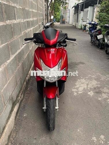 Bán Honda airblade máy rất êm, giấy tờ đầy đủ