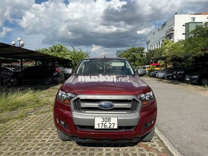 Ford Ranger XLS AT sx 2017 số tự động