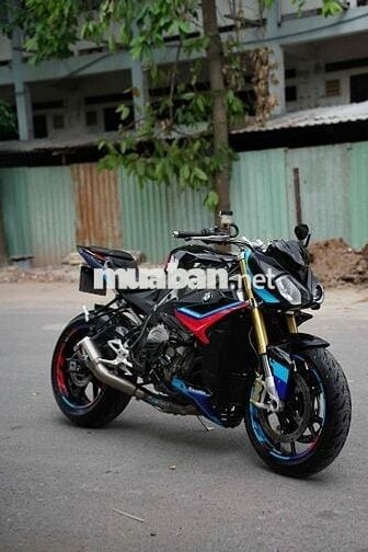 🥦🫑 BMW S1000R 2017 NHIỀU ĐỒ , ODO 13K CÓ ĐỒI XE