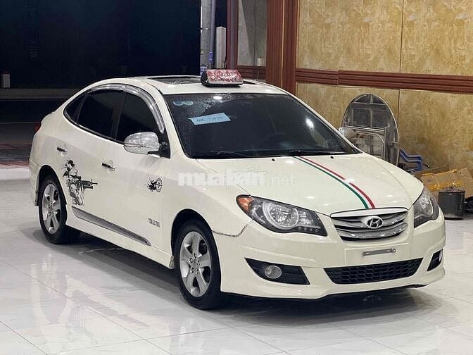 Hyundai Avante 2013 1.6 AT - 126396 km