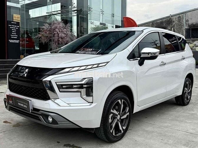 Mitsubishi Xpander 2025 Premium - 585 kilomet
