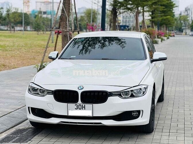BMW 3 Series 2013 320i - 100000 km