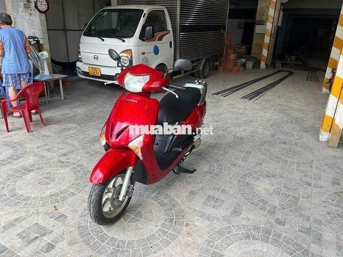 xe honda Laed xăng Phun Fi nhựt dời 2012
