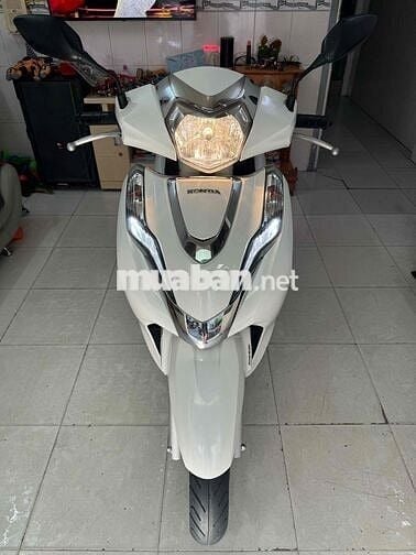 Bán lead 2023 bstp xe lướt mới zin(trùm mền ) 9chủ