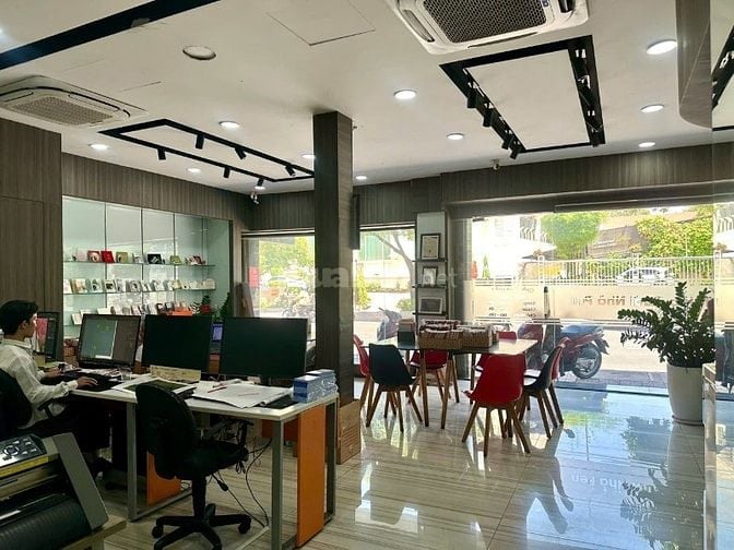 Cho thuê nhà mặt tiền Hồ Văn Huê, P.9, Q.Phú Nhuận giá 43tr