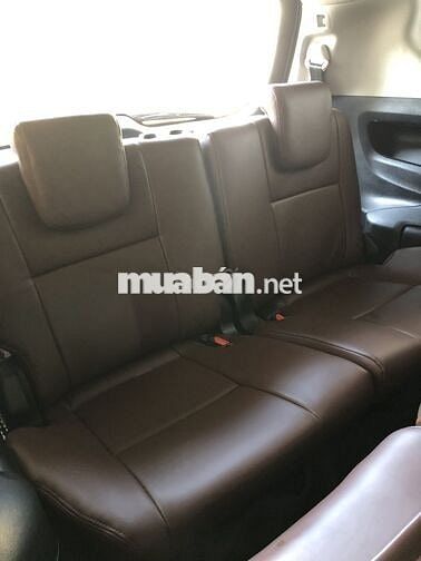 Toyota Innova 2017 2.0E - 176000 km