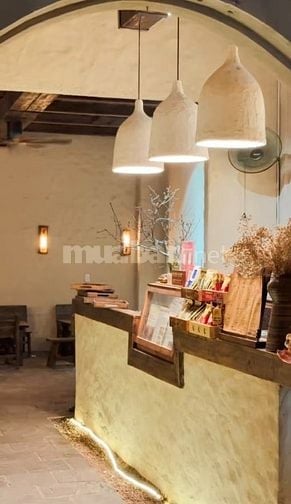 CẦN TUYỂN GẤP VÀI BẠN PHỤ BÁN CÀ PHÊ - ĐỒ UỐNG