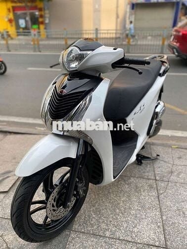 Honda SH 150 2015 mới 90% Bstp chính chủ
