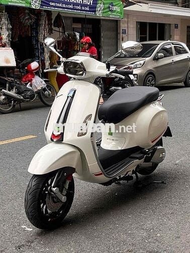 Vespa 150S ( phanh ABS ) siêu lướt