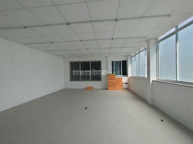 4-6 Nguyễn Duy Dương quận 5. 0903982984 giá 40 tỷ