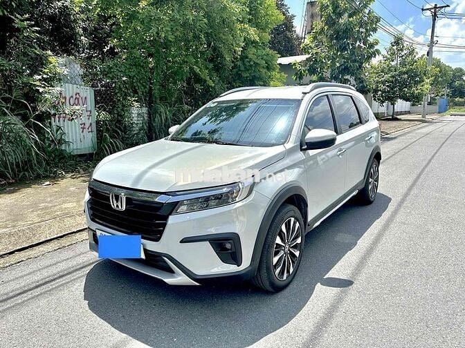 Honda BR-V 2024 L - 4200 km