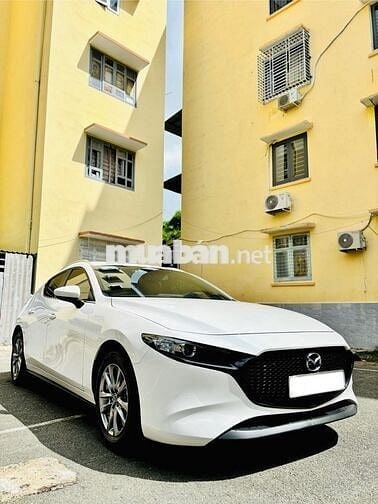 MAZDA 3 SPORT LUXURY - TRẮNG NGỌC TRAI