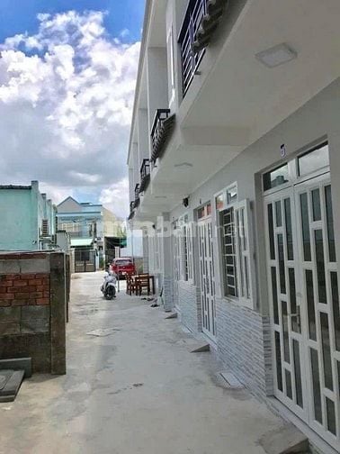 Nhà liền kề một trệt một lầu cho thuê