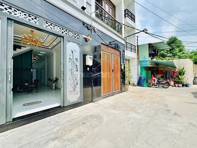 GIẢM 500 TRIỆU BÁN GẤP NHÀ THÍCH QUẢNG ĐỨC - PHÚ NHUẬN GIÁ CHỈ 4.2 TỶ 