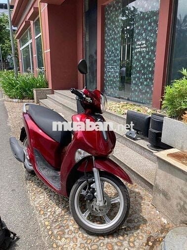 Bán xe mới mua chưa biển số
