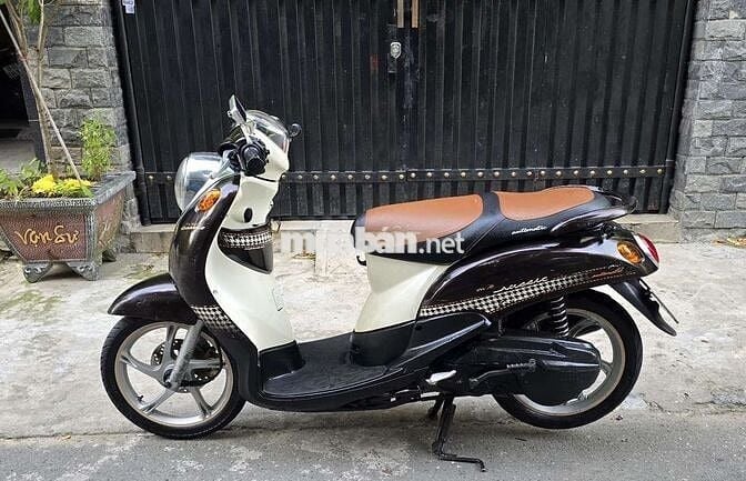 yamaha mio classico màu nâu