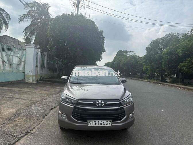 Toyota Innova 2018 2.0E - 60000 km