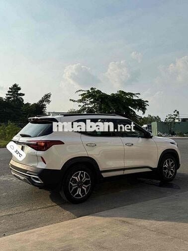 Kia Seltos 2021 Premium 1.4 AT - 67000 km