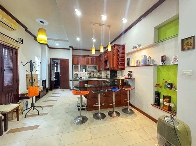 Nhà Đẹp Mặt Phố KD Bà Triệu, Hai Bà Trưng 74m, 6 tầng, mt 4,5m, 64 tỷ