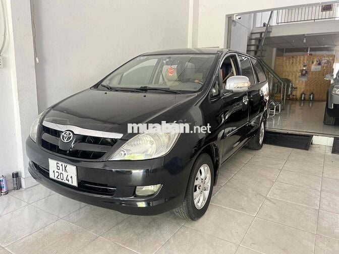 Toyota Innova 2007 G - 10000 km