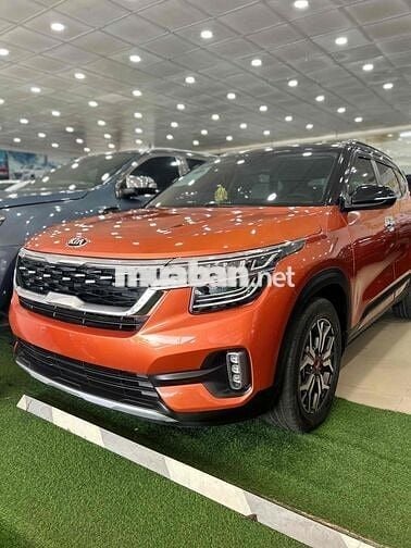 Kia Seltos 2021 Premium 1.4 AT - 67000 km