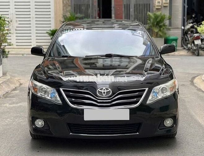 TOYOTA CAMRY LE 2.5 – NHẬP MỸ