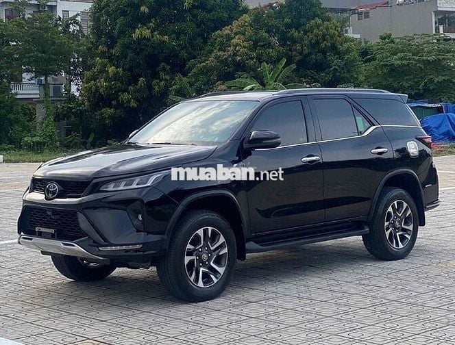 Toyota Fortuner 2021 Legender 2.8 4X4AT - 48000 km