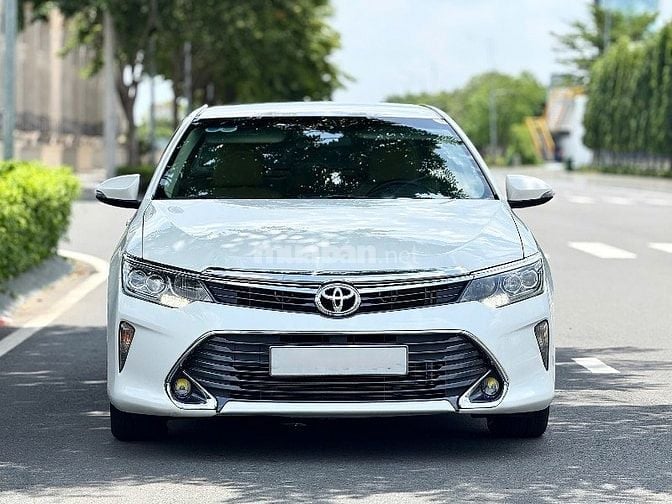 🆕 TOYOTA CAMRY 2.0E  • Sản xuất : 2018 • Odo : 88.000kilomet