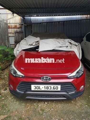 Hyundai i20 2015 Active 1.4 AT - 82000 km