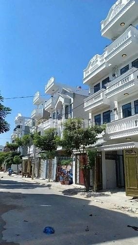 Chính Chủ Bán Nhà Mới 100% KDC Cát Tường Phú Sinh, Long An - SHR