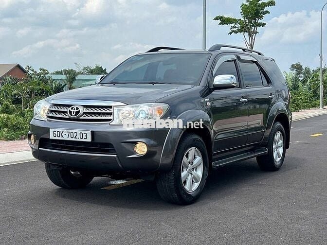 Toyota Fortuner 2012 2.7V 4x2 - xám đẹp