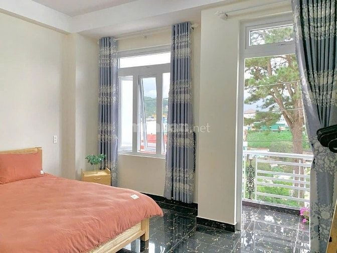 Chủ kẹt cần bán gấp Nhà Mặt Tiền Tô Hiến Thành P3 ĐL