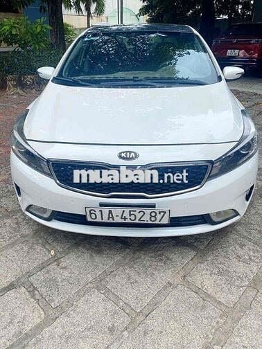 Kia Cerato 2018 2.0 AT - 90000 km còn bớt
