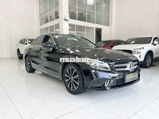 Mercedes C200 model 2019 - 48000km cá nhân biển SG
